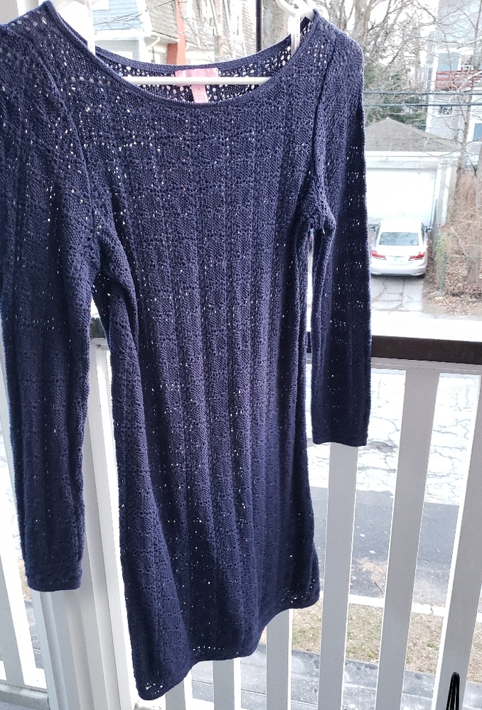 Lilly Pulitzer Navy Tunic length sweater